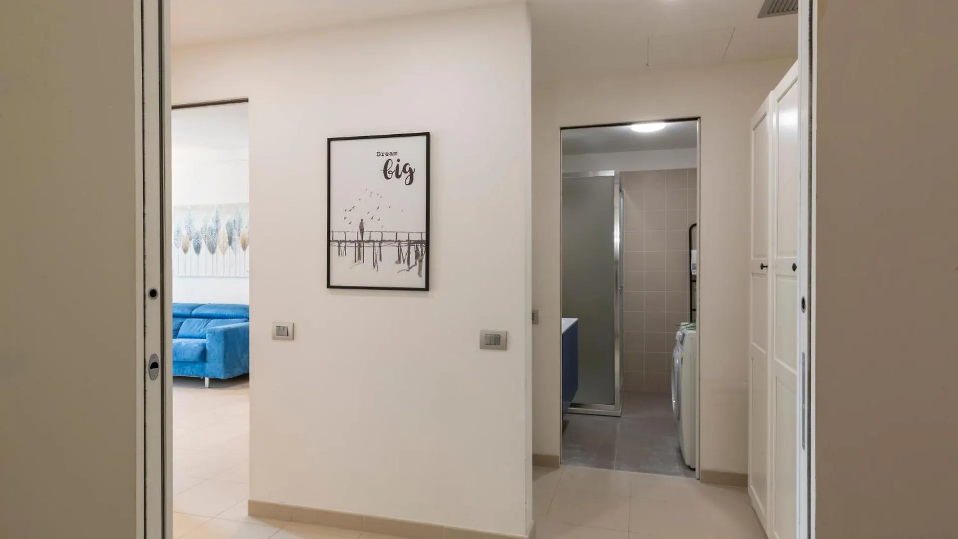 Apartment Hangar Home - Bicocca Area Milan Italy