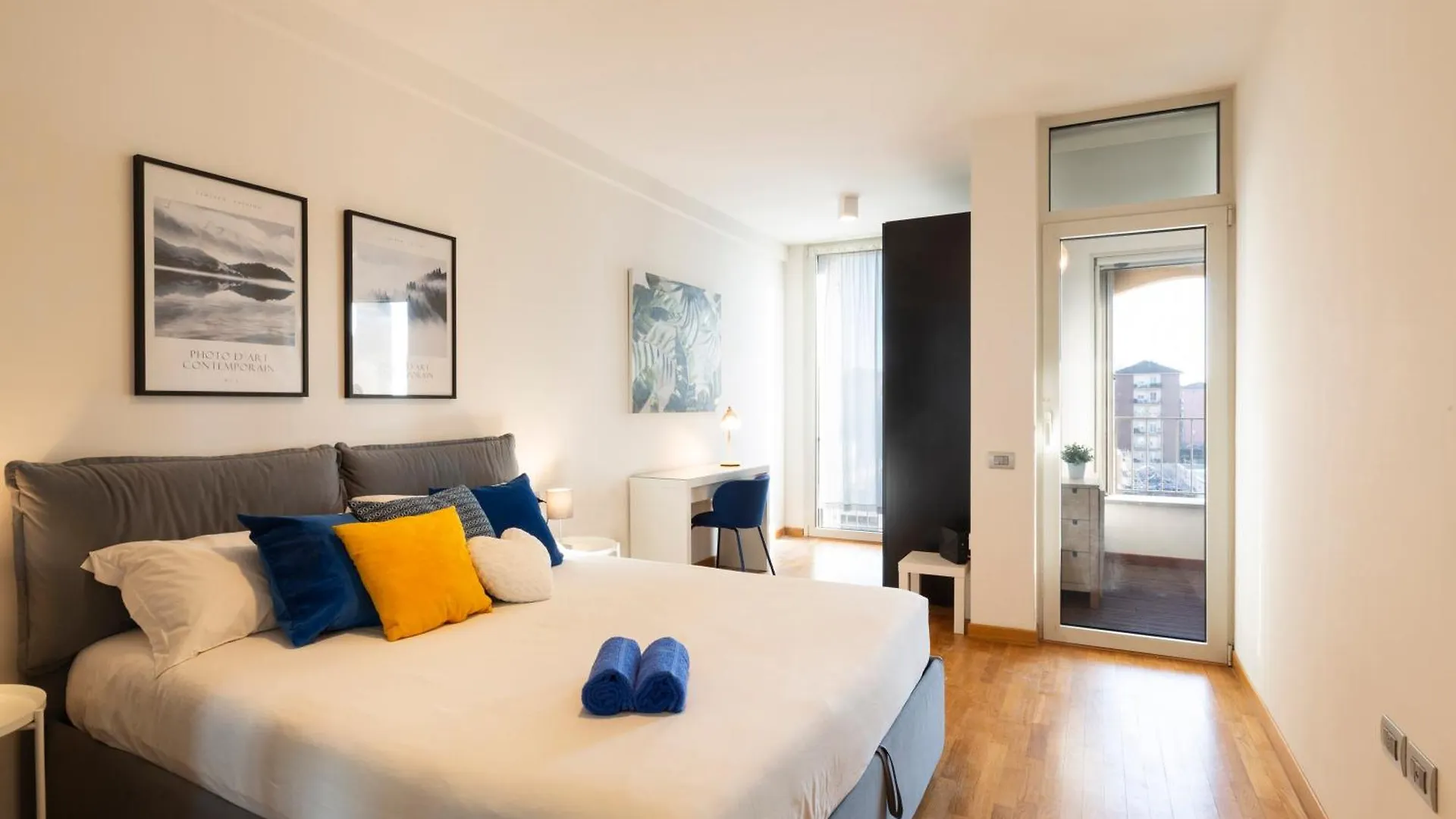 Apartment Hangar Home - Bicocca Area Milan