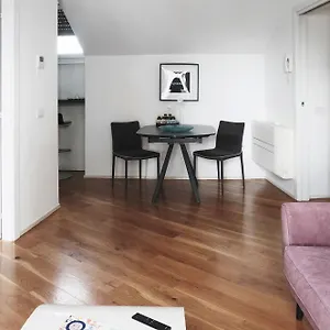 Апартаменты Comecasa Attic With Duomo View, Милан